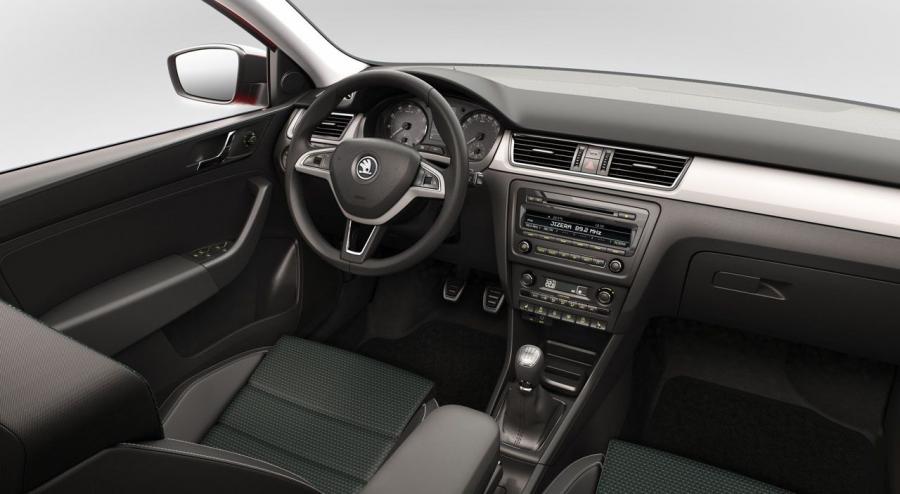  Skoda Rapid Spaceback 2014 года  (фото 12 из 22)
